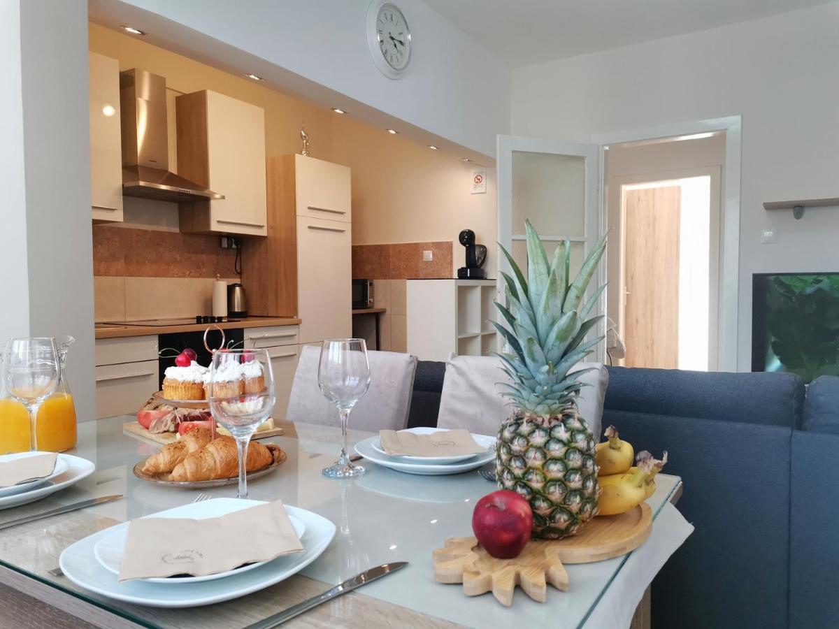 Honeycomb Apartment Split - Free Parking Dış mekan fotoğraf